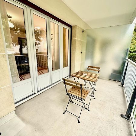 Le Bleu Soleil - A 2 Min Du Metro - 7 Min De Paris Apartman Maisons-Alfort Kültér fotó